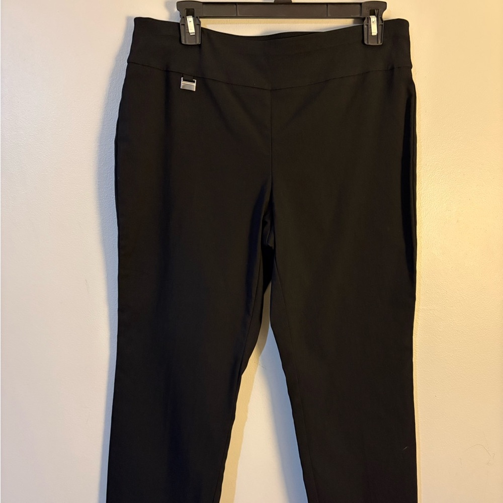 Women’s Alfani Capris Size 10 $32